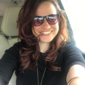 Meet your Posher, Casey